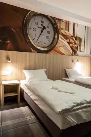 Отель Hotel Ren & Restauracja Browar Kociewski Старогард-Гданьский Двухместный номер с 2 отдельными кроватями-1